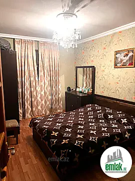 Satılır 3 otaqlı köhnə tikili 80 m² — Bakı 3 otaq 80.00 m²
