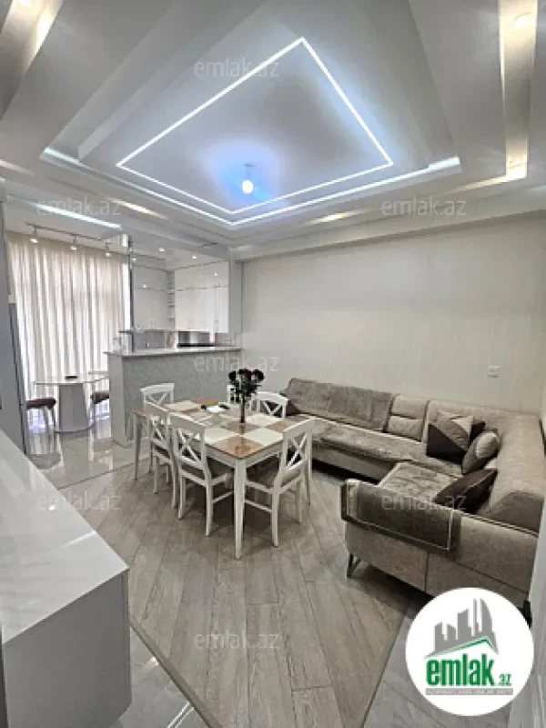Satılır 2 otaqlı yeni tikili 61 m²