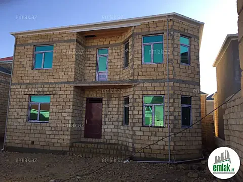 Satılır 4 otaqlı həyət evi 200 m² — Bakı 4 otaq 200.00 m²