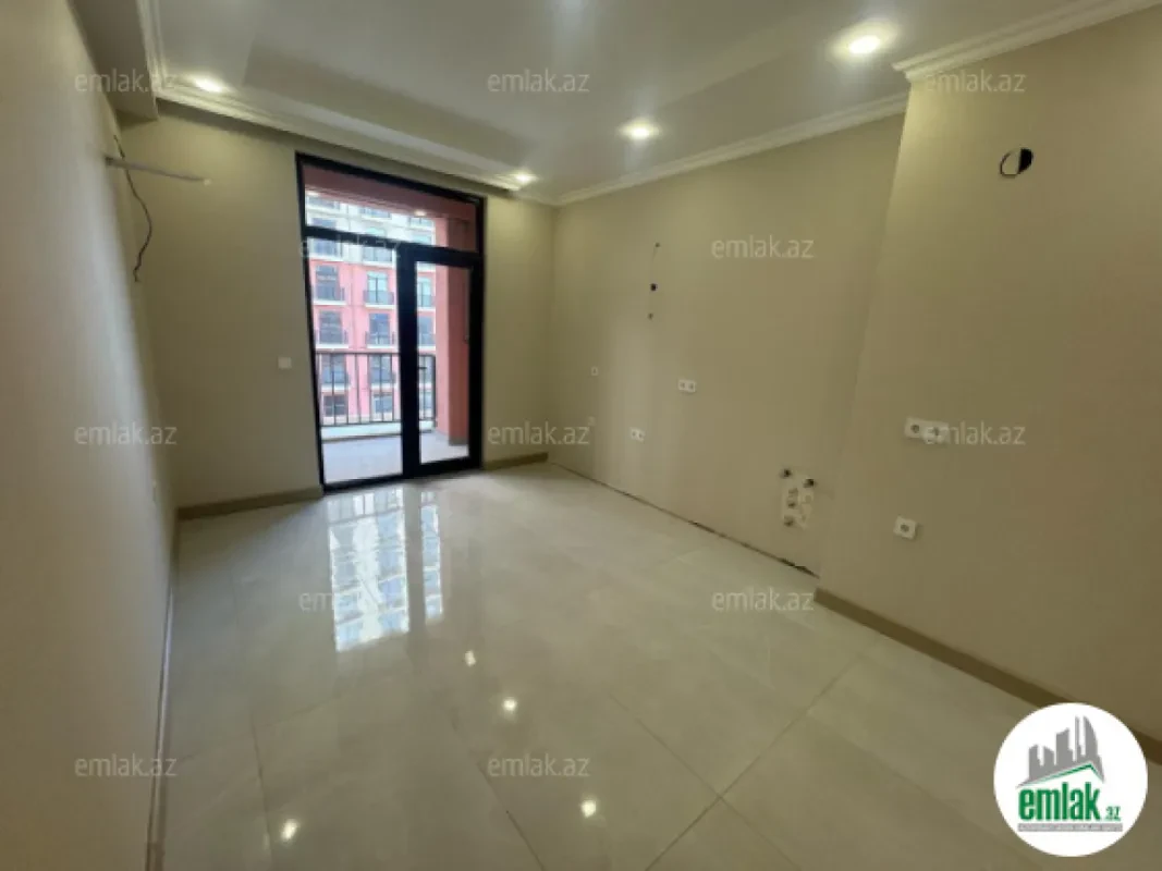 Satılır 3 otaqlı yeni tikili 95 m²