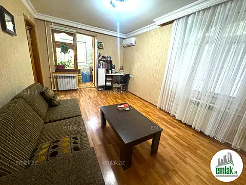 Satılır 2 otaqlı köhnə tikili 35 m² — Bakı 2 otaq 35.00 m²