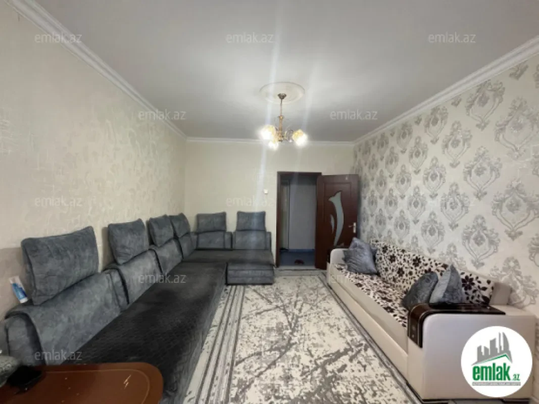 Satılır 2 otaqlı köhnə tikili 60 m²