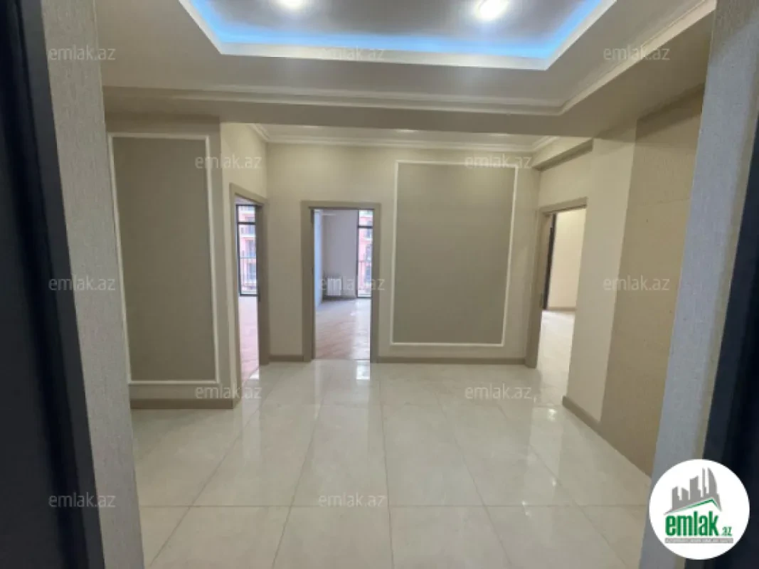 Satılır 3 otaqlı yeni tikili 95 m²