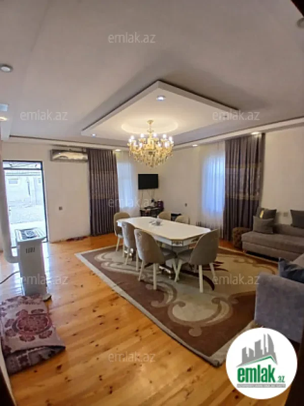 Satılır 4 otaqlı həyət evi 100 m²