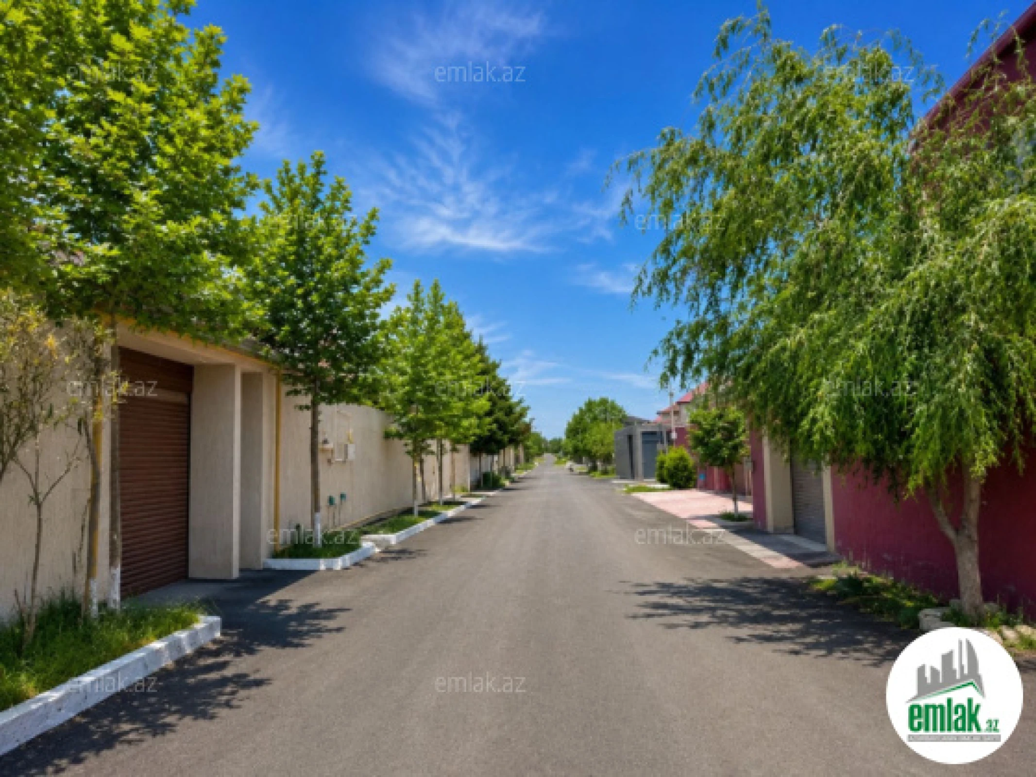 Satılır 7 otaqlı mənzil 315 m²