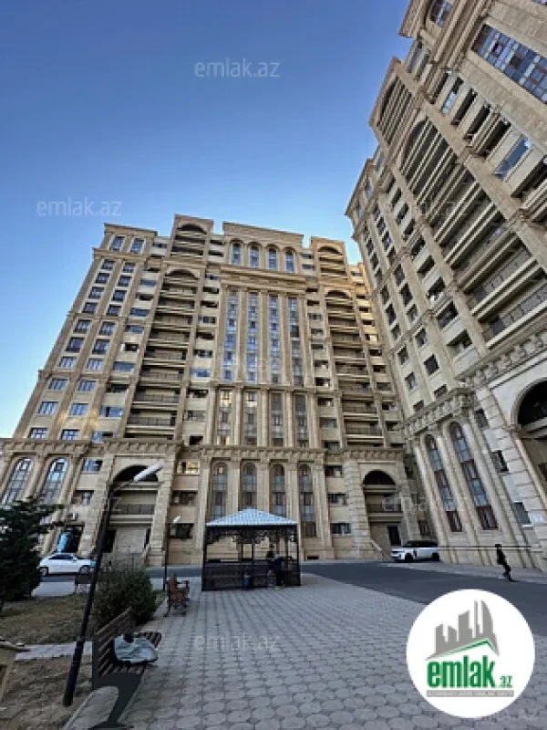 Satılır 2 otaqlı yeni tikili 75 m²