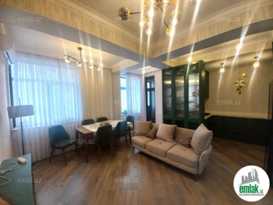 Satılır 3 otaqlı yeni tikili 70 m²