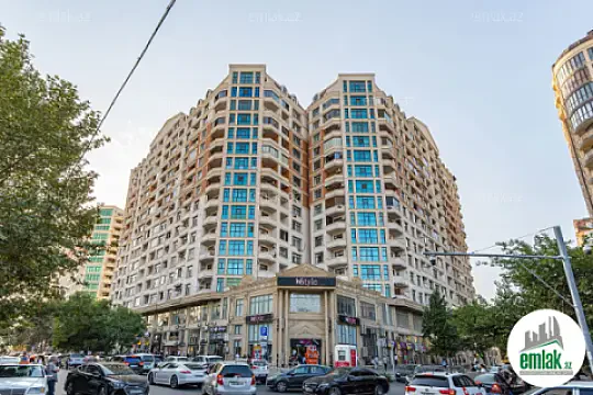 Satılır 2 otaqlı yeni tikili 70 m² — Bakı 2 otaq 70.00 m²