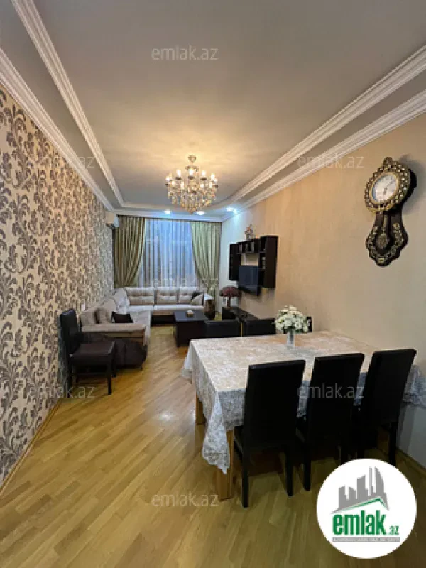 Satılır 4 otaqlı yeni tikili 140 m²