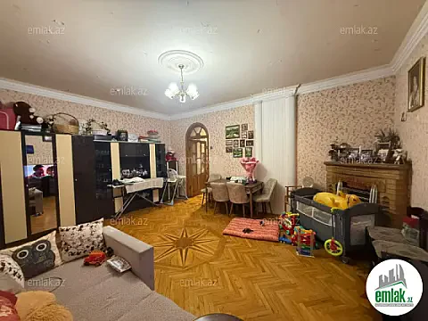 Satılır 3 otaqlı köhnə tikili 80 m² — Bakı 3 otaq 80.00 m²