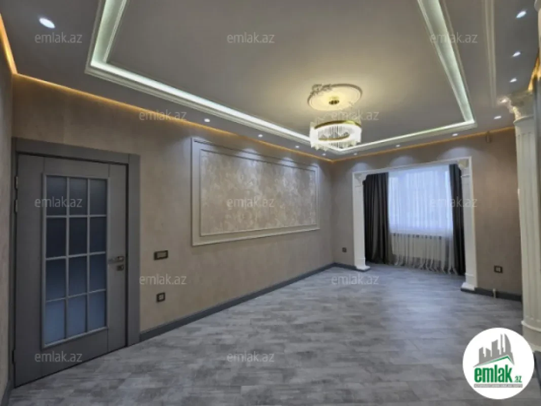 Satılır 3 otaqlı köhnə tikili 90 m²