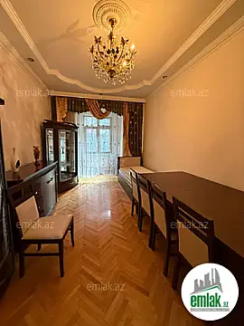 Satılır 4 otaqlı köhnə tikili 110 m² — Bakı 4 otaq 110.00 m²