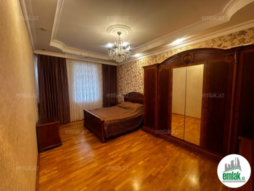 Satılır 3 otaqlı yeni tikili 115 m²