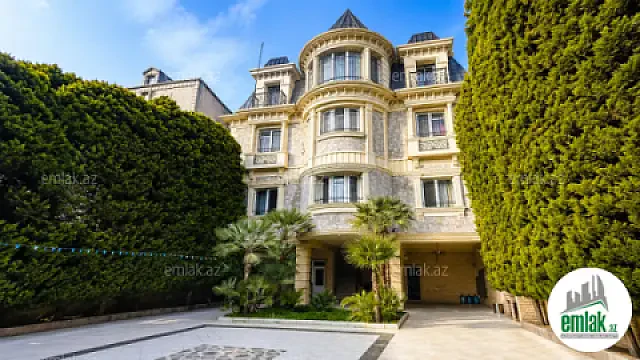 Satılır 11 otaqlı həyət evi 500 m² — Bakı 11 otaq 500.00 m²
