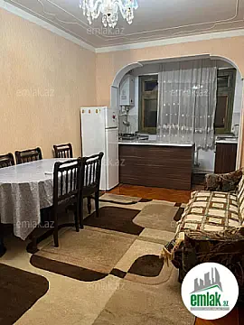Satılır 2 otaqlı köhnə tikili 50 m² — Bakı 2 otaq 50.00 m²