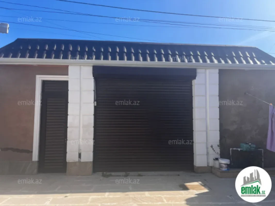 Satılır 3 otaqlı həyət evi 100 m²