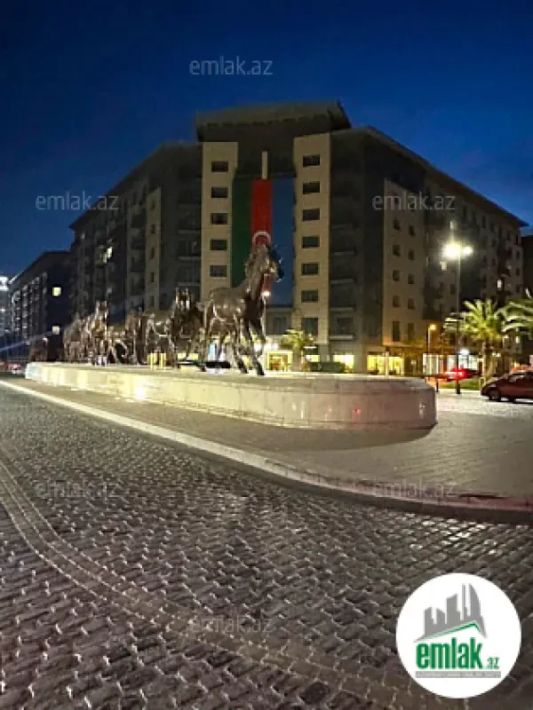 Satılır 5 otaqlı yeni tikili 202 m²