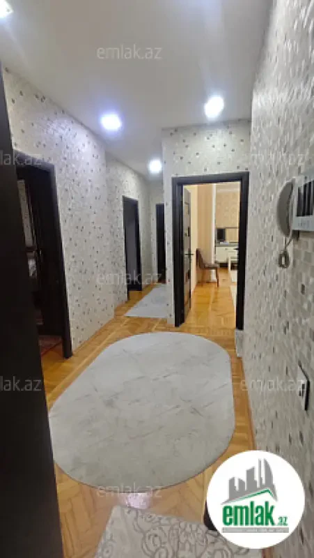 Satılır 5 otaqlı köhnə tikili 125 m²