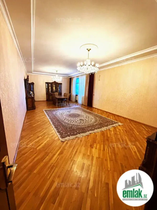Satılır 3 otaqlı yeni tikili 176 m²