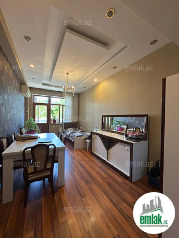 Satılır 3 otaqlı yeni tikili 120 m²