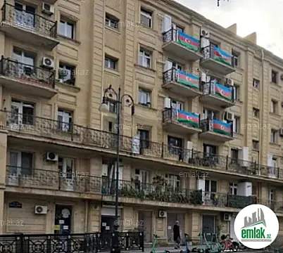 Satılır 2 otaqlı köhnə tikili 40 m² — Bakı 2 otaq 40.00 m²
