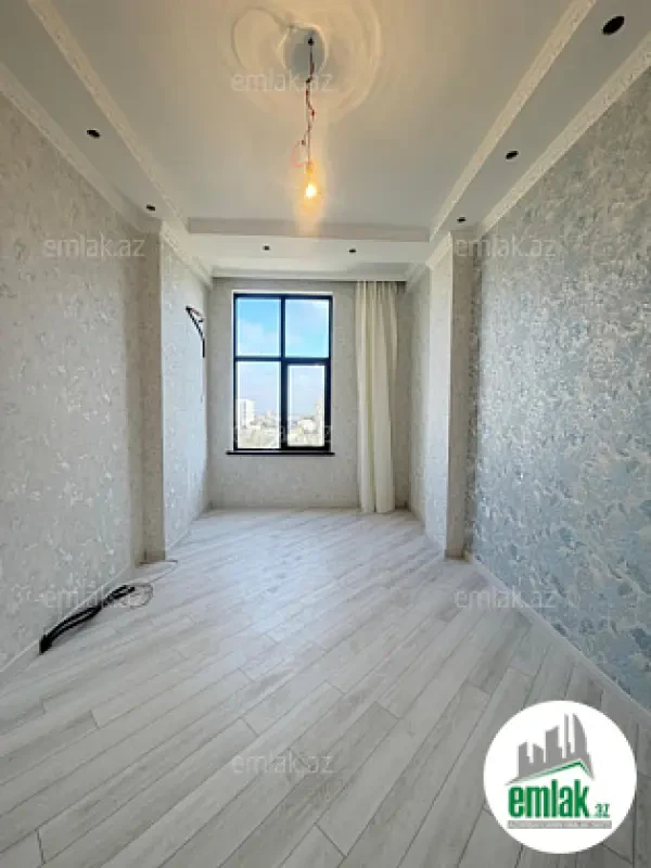 Satılır 3 otaqlı yeni tikili 77 m²