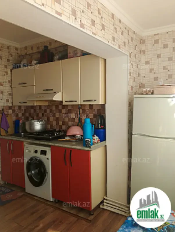 Satılır 3 otaqlı köhnə tikili 65 m²
