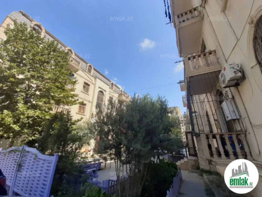 Satılır 3 otaqlı yeni tikili 93 m²