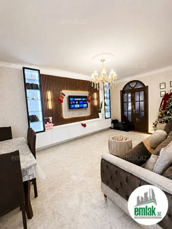 Satılır 3 otaqlı köhnə tikili 90 m²