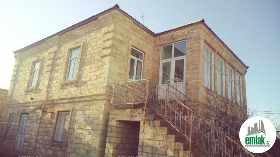 Satılır 7 otaqlı həyət evi 310 m²