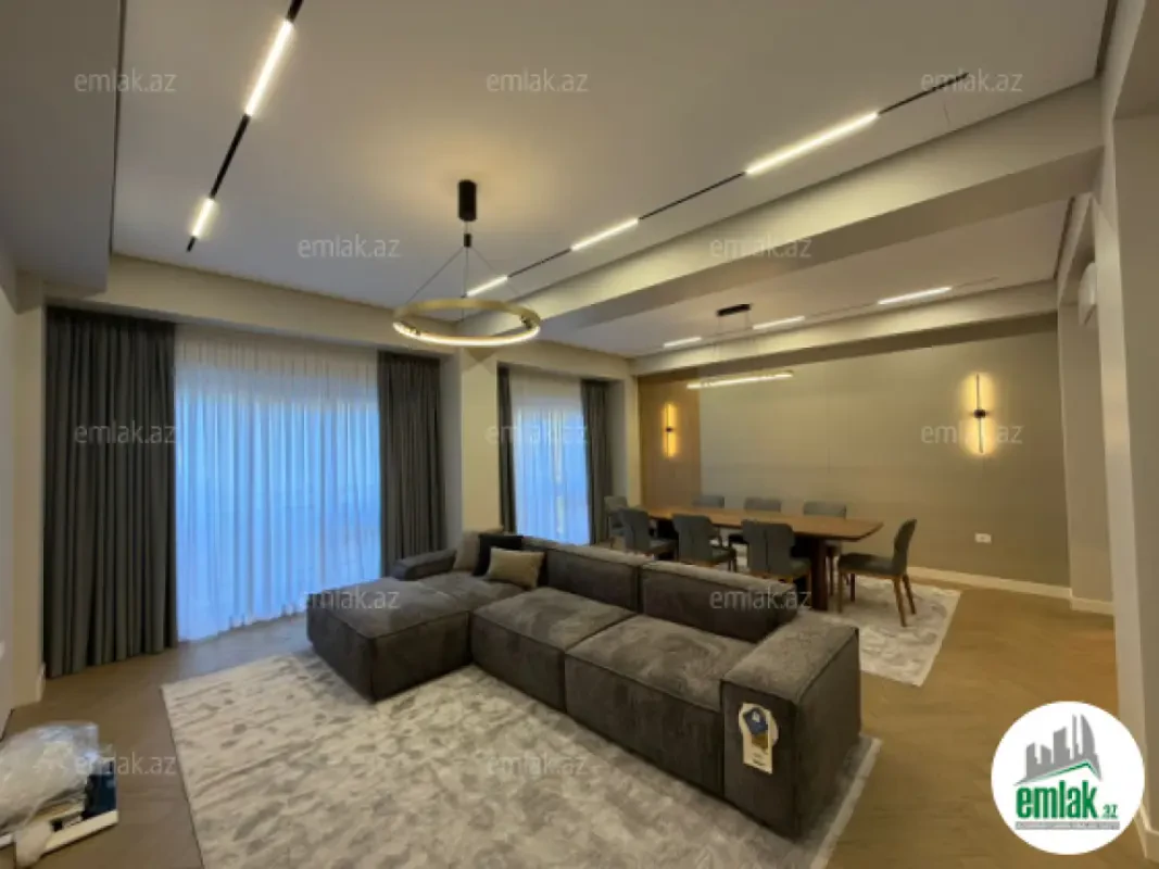 Satılır 5 otaqlı yeni tikili 195 m²