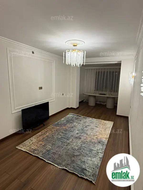 Satılır 3 otaqlı köhnə tikili 80 m²