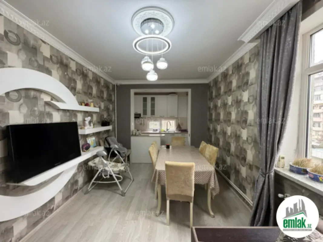 Satılır 2 otaqlı köhnə tikili 45 m²