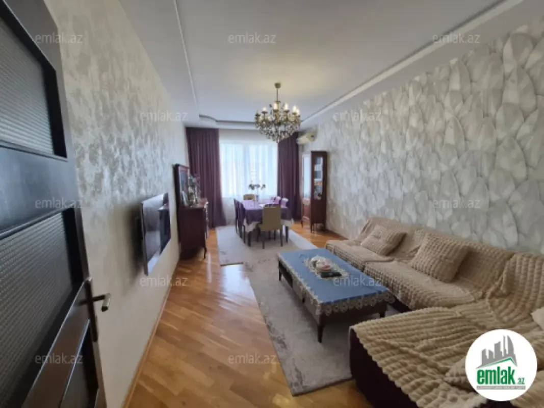 Satılır 3 otaqlı yeni tikili 135 m²