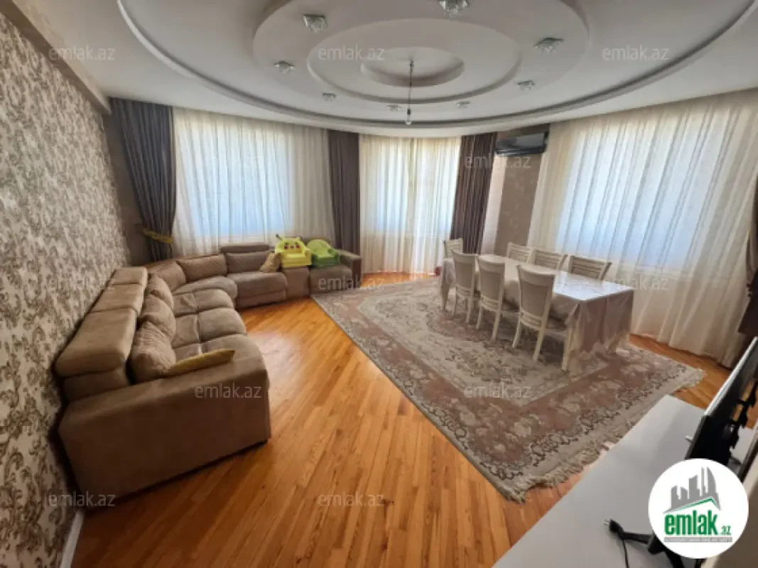 Satılır 4 otaqlı yeni tikili 157 m²