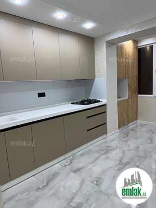 Satılır 3 otaqlı köhnə tikili 85 m²