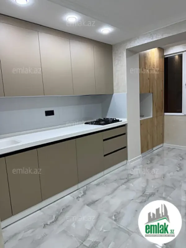 Satılır 3 otaqlı köhnə tikili 85 m²