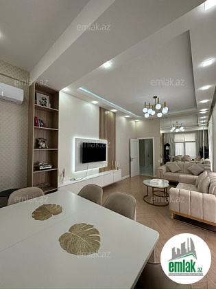 Satılır 4 otaqlı yeni tikili 127 m²