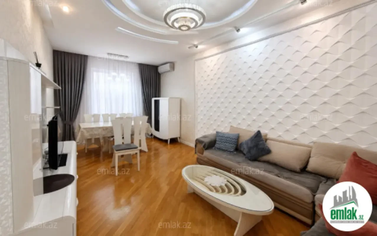 Satılır 3 otaqlı yeni tikili 110 m²
