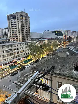 Satılır 2 otaqlı köhnə tikili 45 m² — Bakı 2 otaq 45.00 m²
