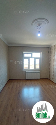 Satılır 2 otaqlı köhnə tikili 55 m²