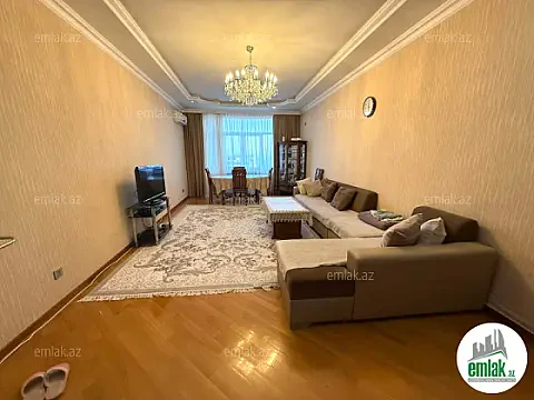 Satılır 4 otaqlı yeni tikili 145 m² — Bakı 4 otaq 145.00 m²