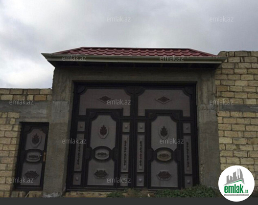 Satılır 8 otaqlı həyət evi 322 m²