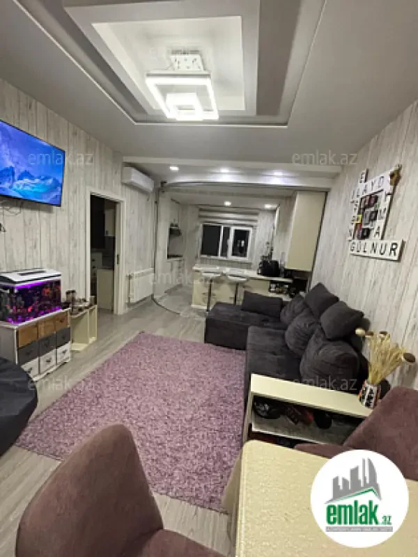 Satılır 3 otaqlı köhnə tikili 50 m²