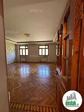 Satılır 3 otaqlı köhnə tikili 100 m² — Bakı 3 otaq 100.00 m²
