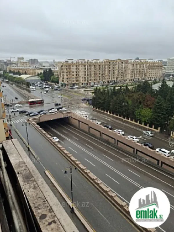 Satılır 2 otaqlı köhnə tikili 45 m²