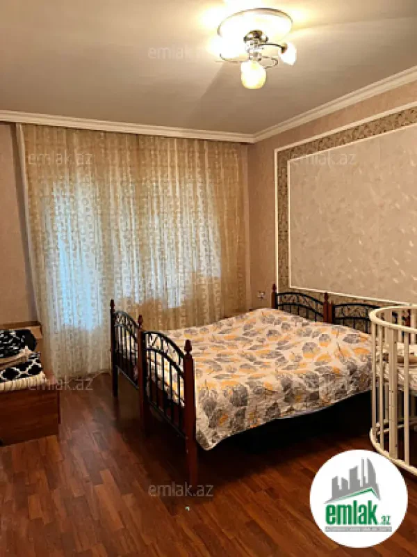 Satılır 3 otaqlı köhnə tikili 78 m²