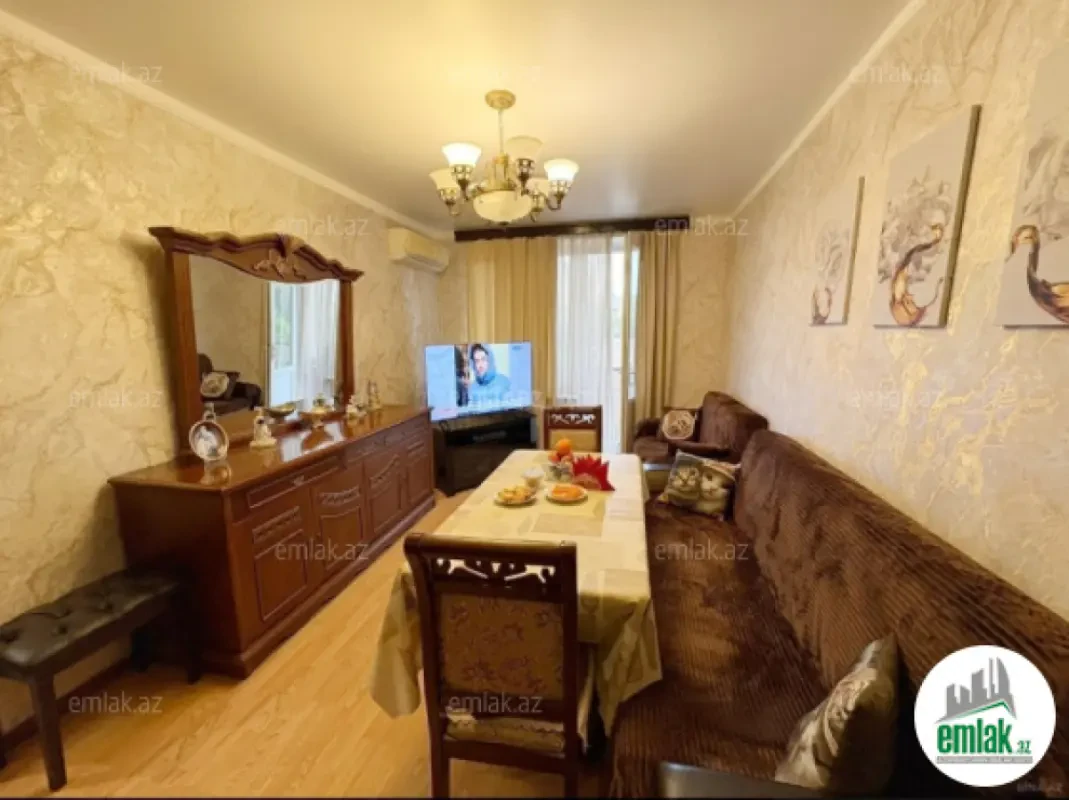 Satılır 3 otaqlı köhnə tikili 85 m²