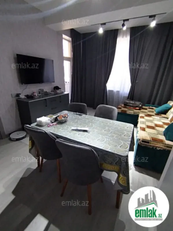 Satılır 2 otaqlı yeni tikili 65 m²