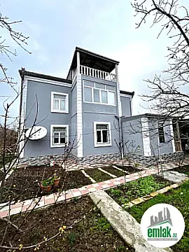 Satılır 6 otaqlı həyət evi 450 m² — Bakı 6 otaq 450.00 m²